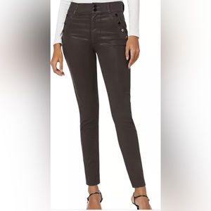 Sexy sophisticated joes cited jeans in color peat. New without tags.